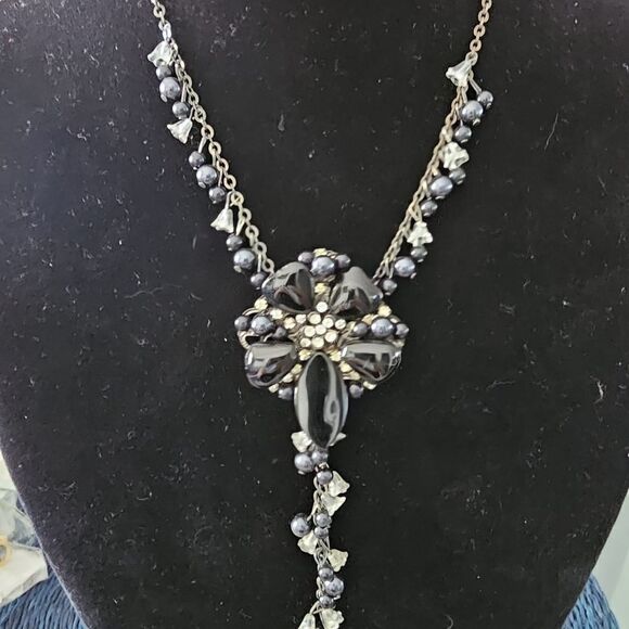Handmade necklace - Picture 1 of 5
